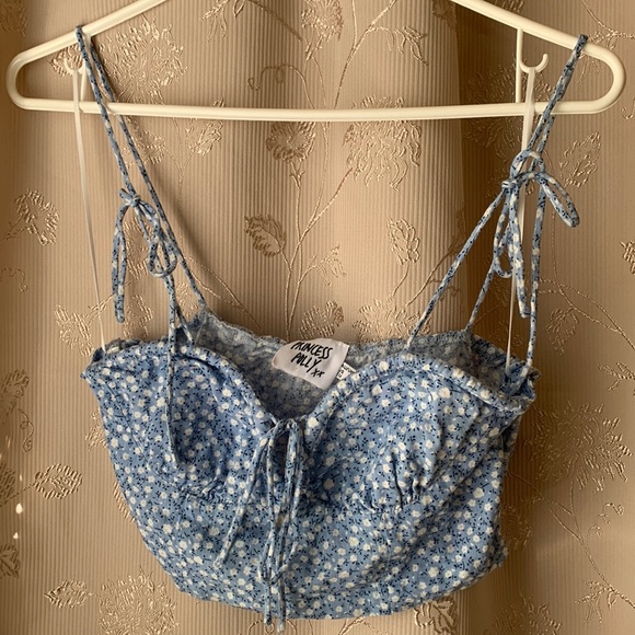 Princess Polly Blue Crop Top - Picture 3 of 15